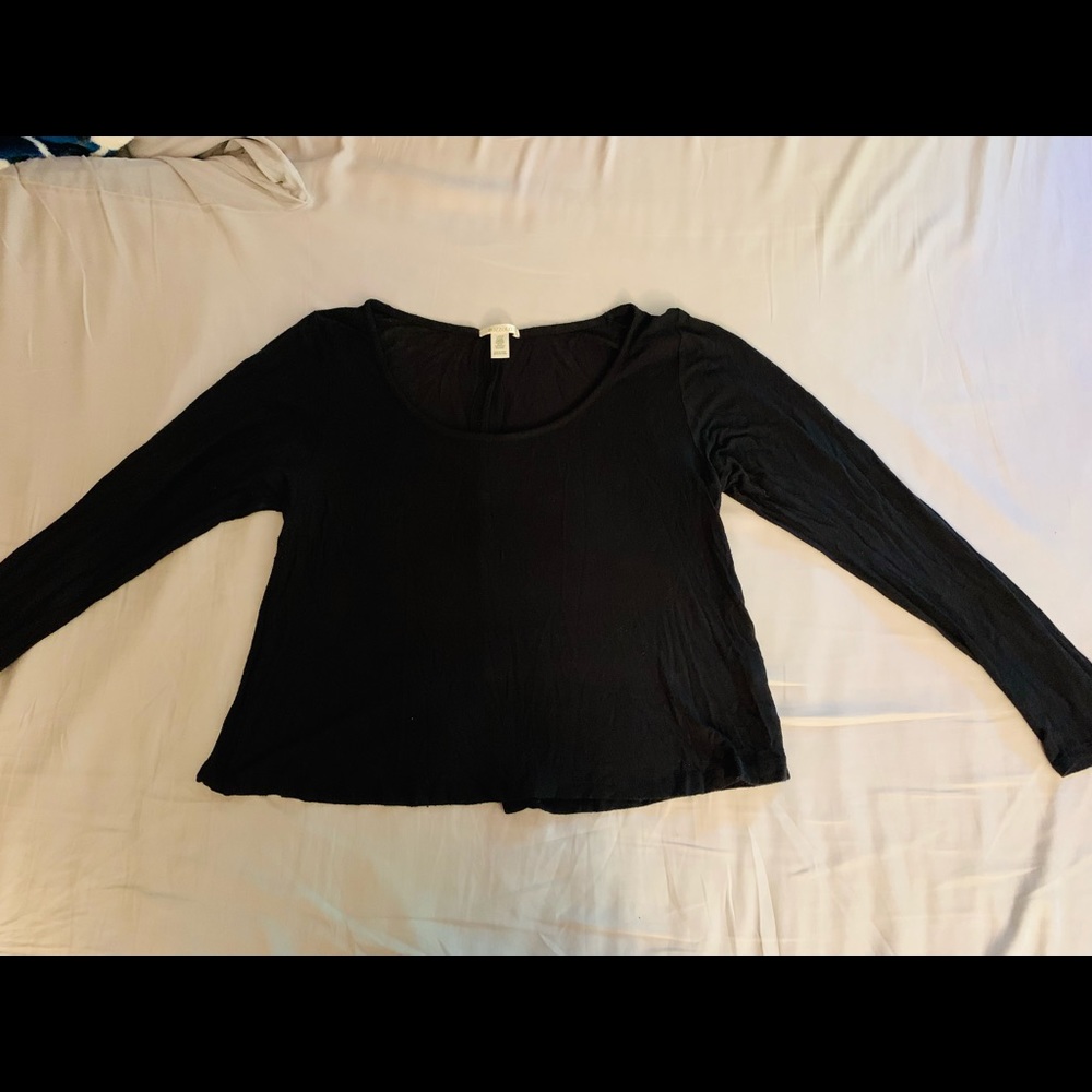 Women’s Bozzolo gold button back detail cropped Aline top in size large
